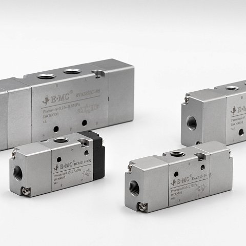 Распределители с пневмоуправлением универсальные