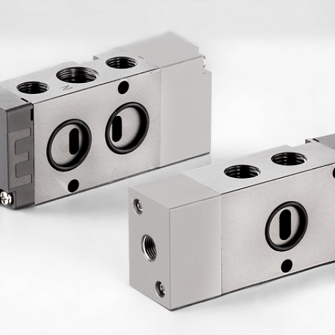 Распределители с пневмоуправлением стандартные